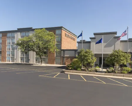 Sonesta Hotel Grand Rapids Airport Hotels in Grand Rapids