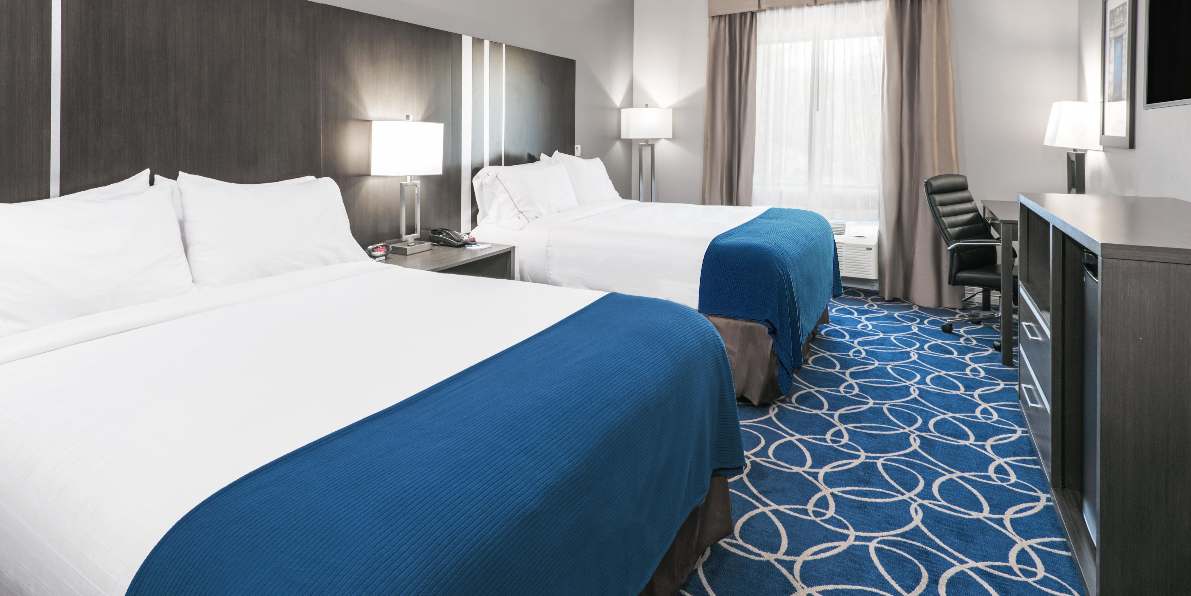 Holiday Inn Express and Suites Houston North - IAH Area, an Ihg Hotel