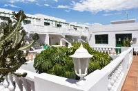 Apartamentos Tisalaya Hotels in Conil