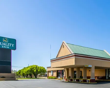 Quality Inn Duncan Hwy 81 Hotels in Duncan