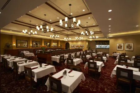 Mystic Lake Casino Hotel Отели в г. Прайор-Лейк