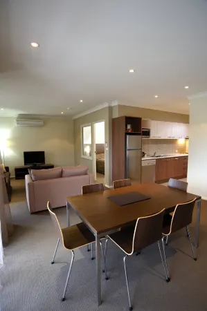 Quest Singleton Отели рядом с достопримечательностью «Sacred Spaces»