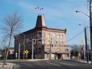 Algonquin Hotel