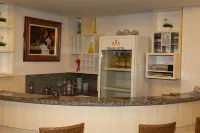 Diaudi Hotel - parking