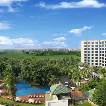The Leela Mumbai Отели рядом с достопримечательностью «Национальный институт промышленного инжиниринга»