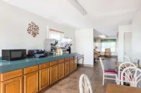 Kansas Inn Hotel di Independence