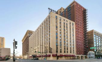 Travelodge by Wyndham Downtown Chicago