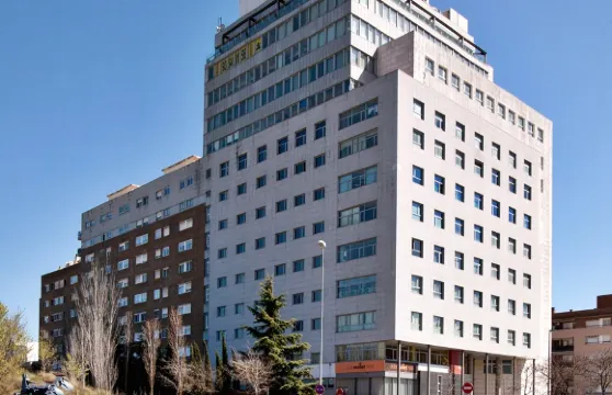 博塔思屋塔酒店