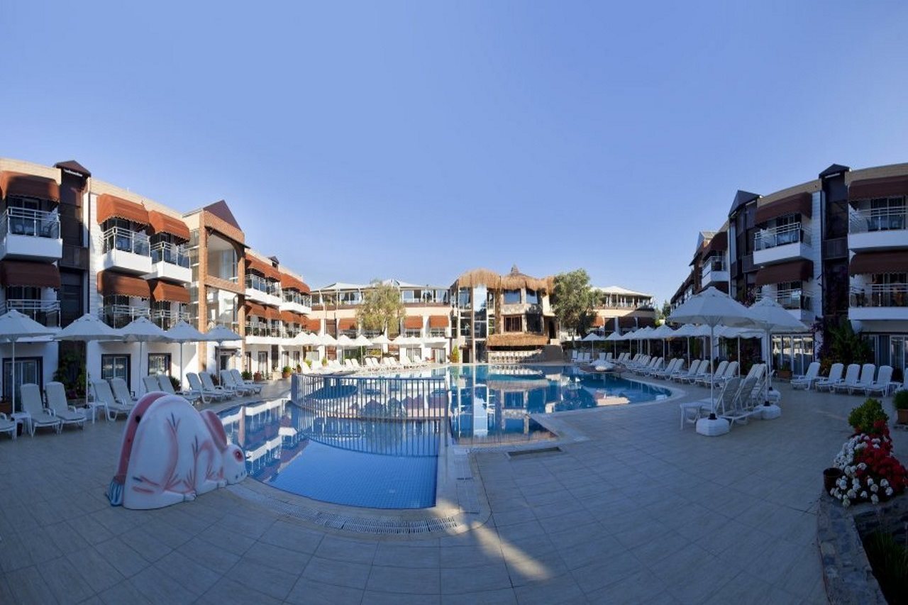 Risa Hotel Herşey Dahil (Risa Hotel - All Inclusive)