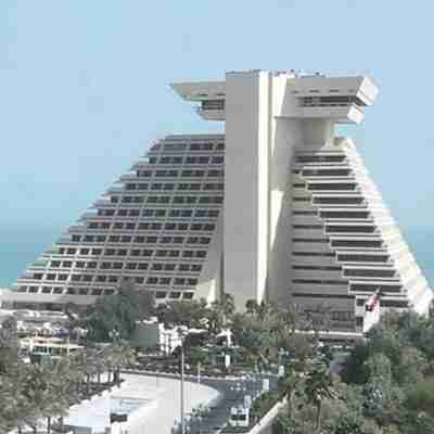 Sheraton Grand Doha Resort & Convention Hotel Hotel Exterior