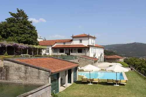 Casas do Monte de Roques Hotels in Vitorino das Donas
