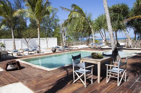 Uzuri Boutique Hotel