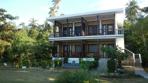 Las Cabanas Beach Resort Hôtels à : EL Nido