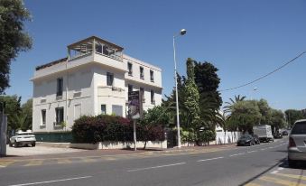 Hôtel le Petit Castel