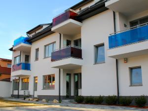 Zafir Apartmanhaz