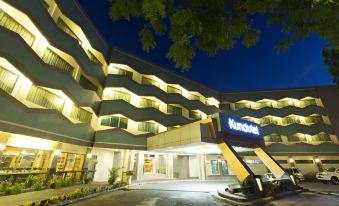 Goldenfield Kundutel Hotel - Housity