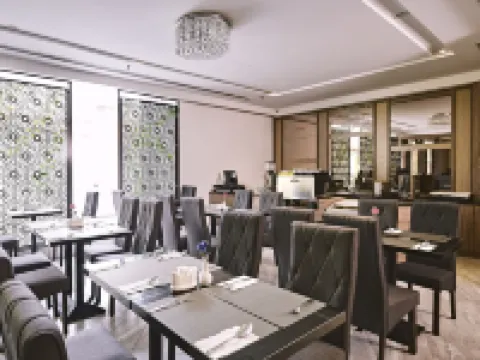 โรงแรมเมอริติน โรงแรมในกูชิง