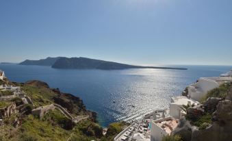 Villa Ariadni Cave Houses in Oia