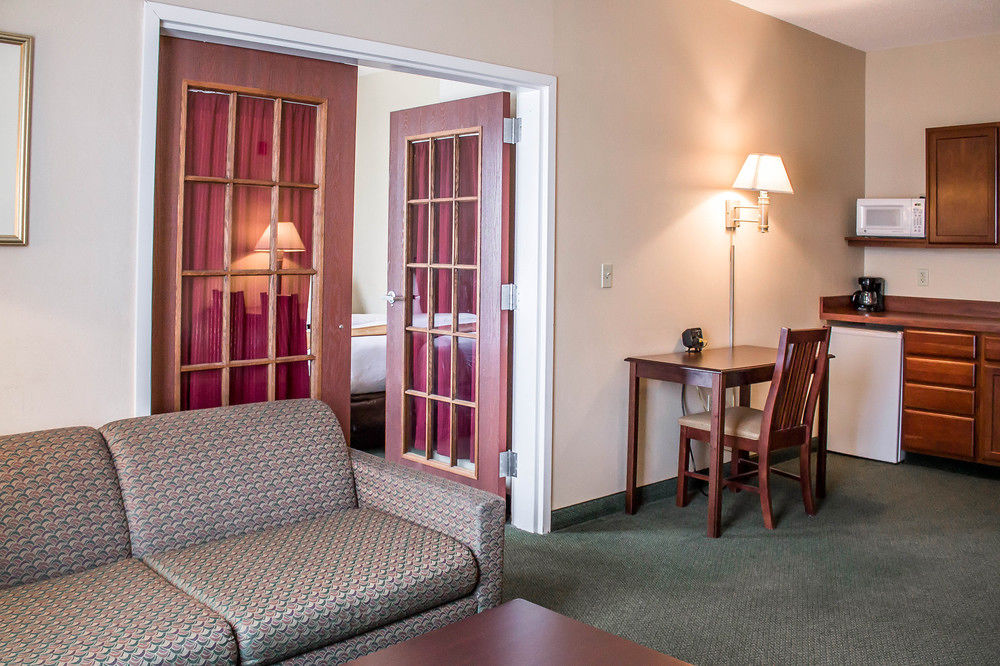 Comfort Suites Twinsburg