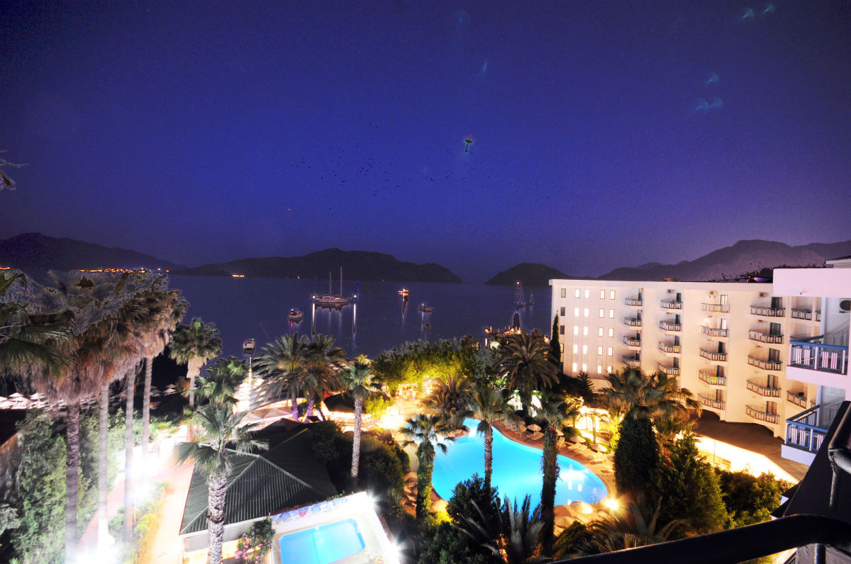 Tropikal Hotel (Tropical Hotel - All Inclusive)