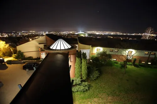 Hotel Zlaty Klucik - Golden Key with Luxury Spa Hôtels à : Nitra