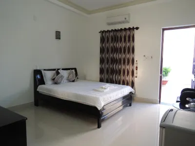 Phuong Tay Guest House