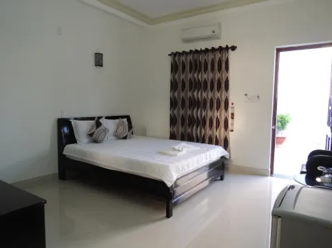 Phuong Tay Guest House