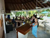 Plantation Beach Villas - parking