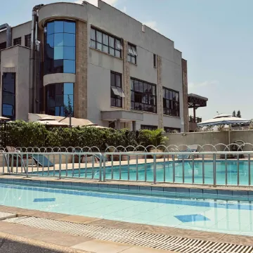 Weston Hotel