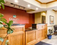 Quality Inn Hotels in Pontiac