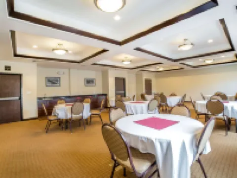 Sleep Inn & Suites Hotels in Converse County