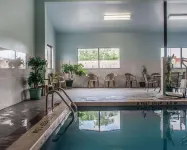 Quality Inn - Niagara Falls Blvd - Pools