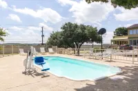 Home Suites Hill Country
