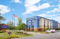 AmericInn by Wyndham Schaumburg Hotels near Spring Valley