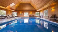 Best Western Plus Windjammer Inn  Conference Center Các khách sạn ở South Burlington