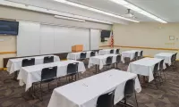 Livinn Hotel Cincinnati North/ Sharonville Hotels in Springdale