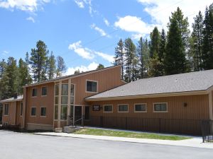 Beaver Village Condos by Staywinterpark