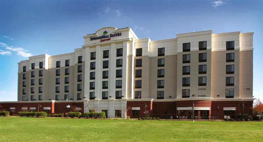 SpringHill Suites Norfolk Virginia Beach Hoteles cerca de 