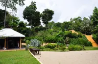 Le Passe-Temps Hotell i Khao Thong