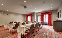La Quinta Inn & Suites by Wyndham Meridian