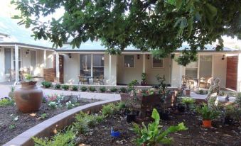 Hahndorf Oak Tree Cottages