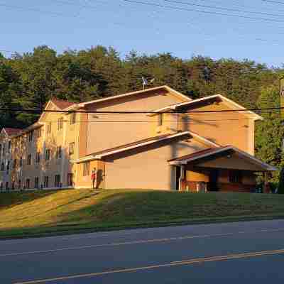 Martinsville VA Hotel Exterior