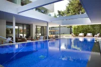 Life Gallery Athens Hotels in Ostattika