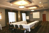 Hampton Inn & Suites by Hilton Brantford Conference Centre, on Hotels in Paris