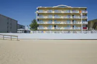 Crystal Beach Hotel