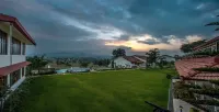 Amritara Ambatty Greens Resort فنادق في Gonikoppal