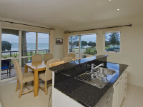 Pavilion Beachfront Apartments Hotels in Mount Maunganui