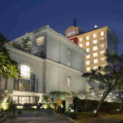 大祖裡BSD飯店 Hotel Exterior