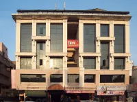 Hotel Tara International Hotels near Chowmahalla Palace