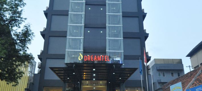 Dreamtel Jakarta Hotéis em Jacarta